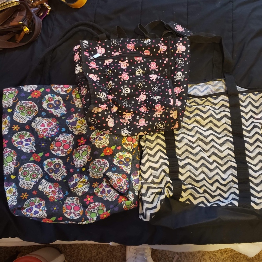 Tote bundle